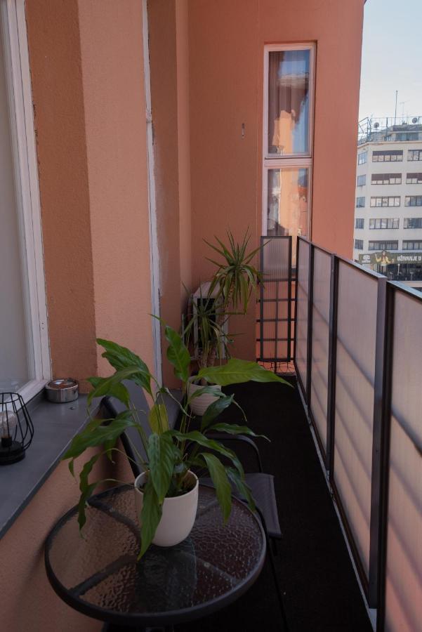 Main Square Dream Apartment Загреб Екстериор снимка