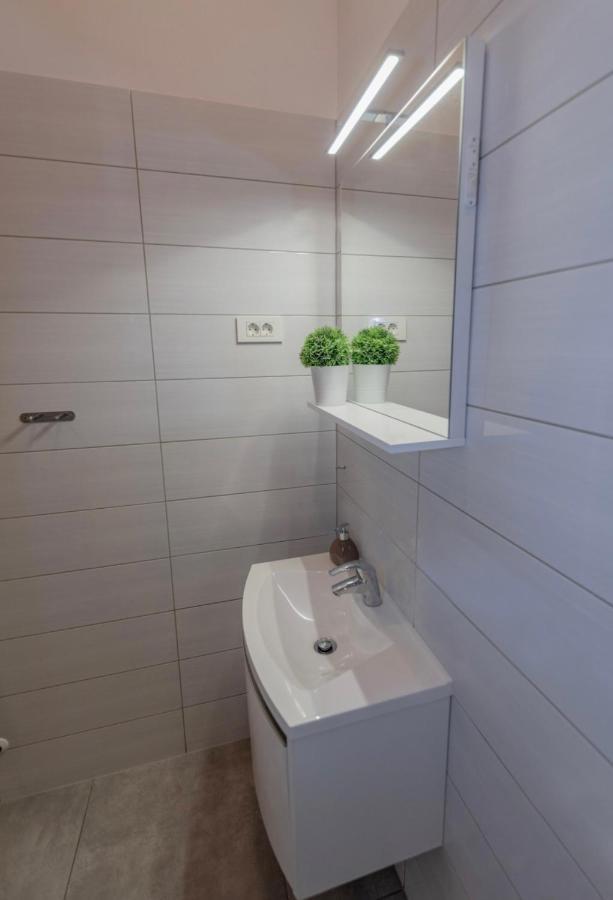 Main Square Dream Apartment Загреб Екстериор снимка